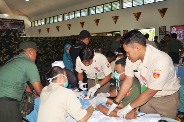 Bakti Sosial Peringatan HUT TNI ke 72 dan HUT Kodam IV/Diponegoro ke 67